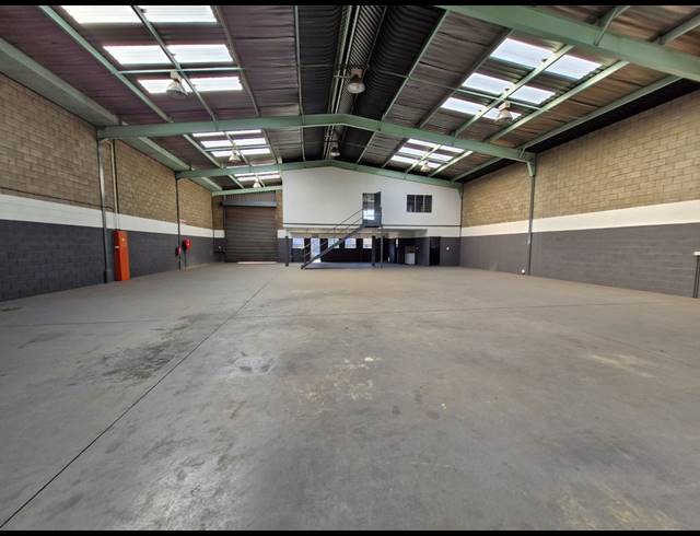 504M² WAREHOUSE TO LET IN WADEVILLE